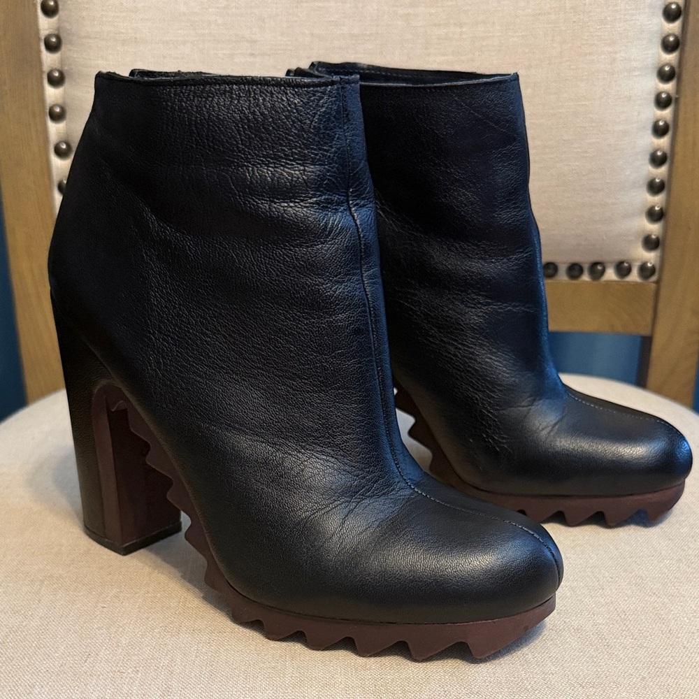 Circus by Sam Edelman Black “Kensley” Leather Heeled Boots, Size 8